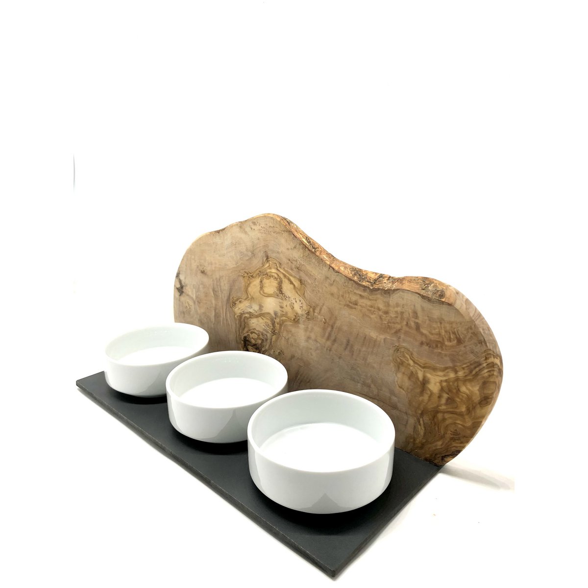 Prachtig voerstation voor je kat van olijfhout met 3 bakken