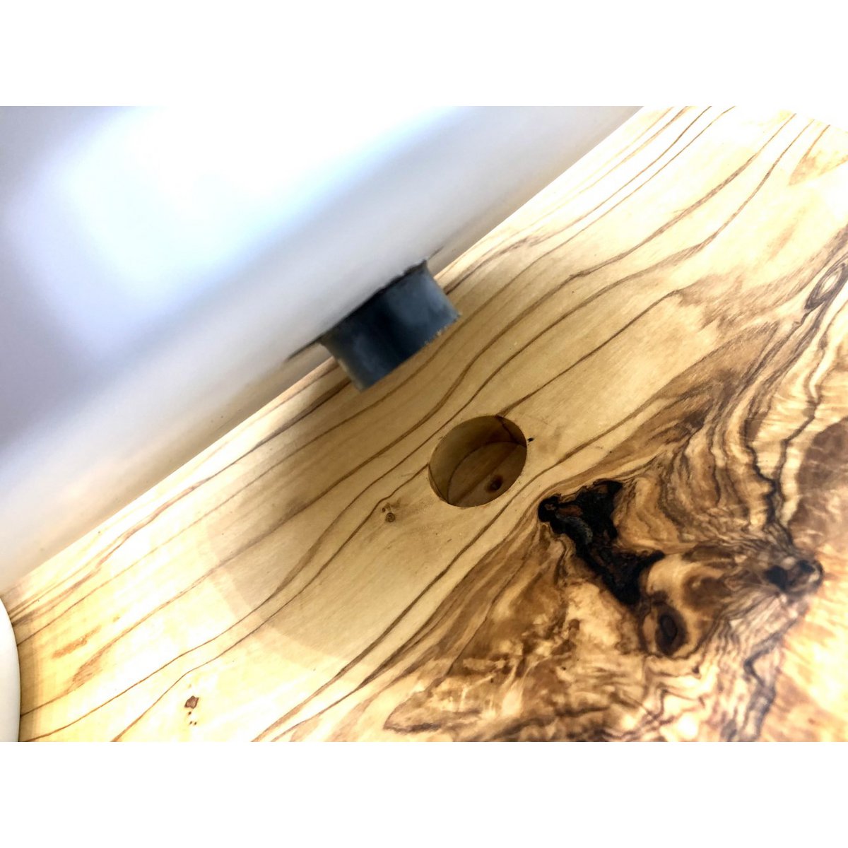 Prachtig mooi voerstation voor  je kat.